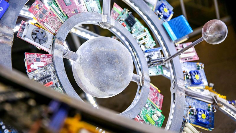 高新技术企业税收优惠：政策解析与对比分析
